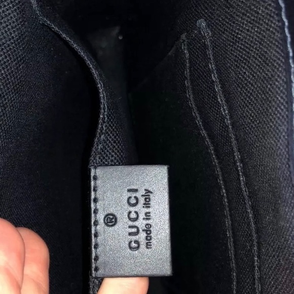 Gucci Men’s Current Model GG Supreme Bag - Picture 6 of 6